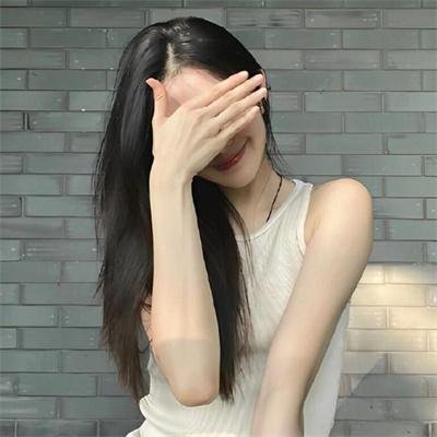 爱在心里口难开